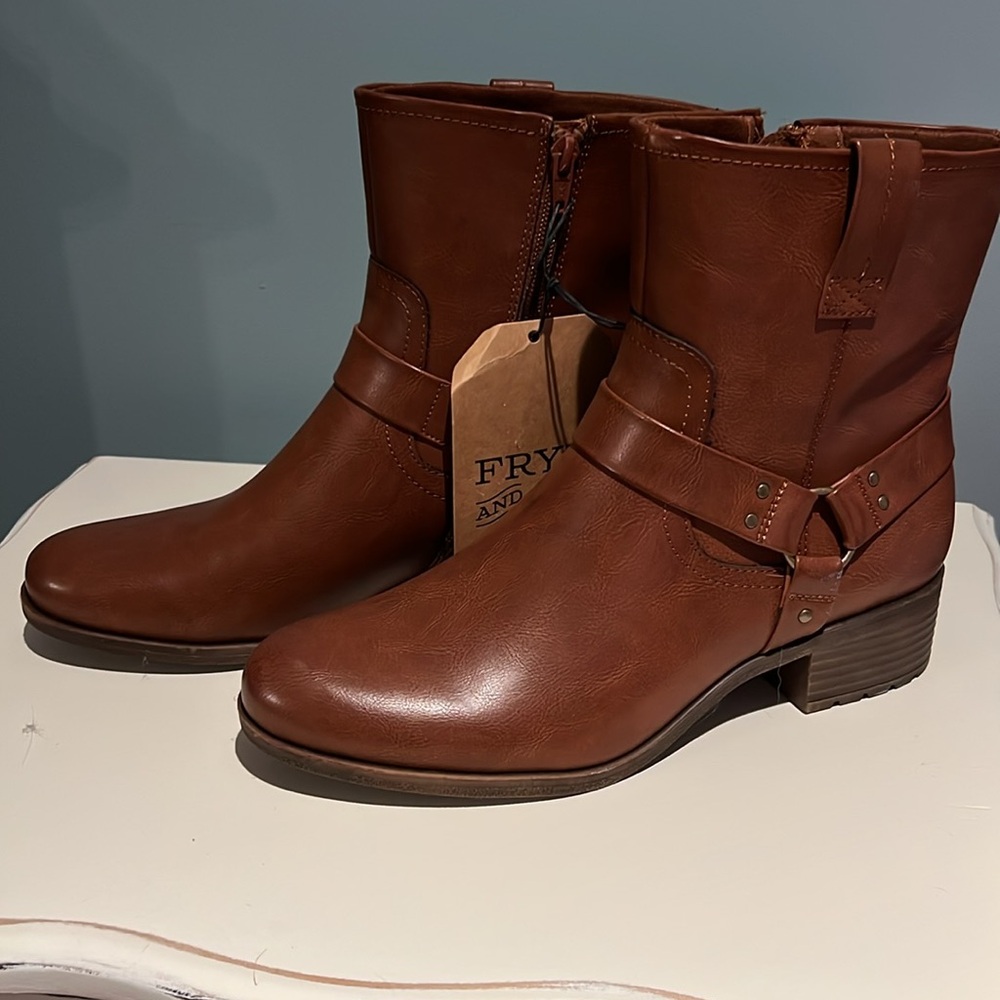 FRYE AND CO Brown Vegan Elodie Ankle Boots with Harness Detail